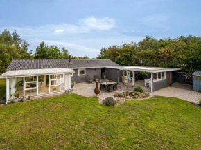 Holiday Home Waghn - 800m to the inlet by Interhome